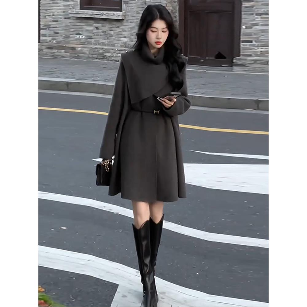 千金风可拆卸毛呢大衣女2025冬季新款中长款加棉宽松显瘦斗篷外套