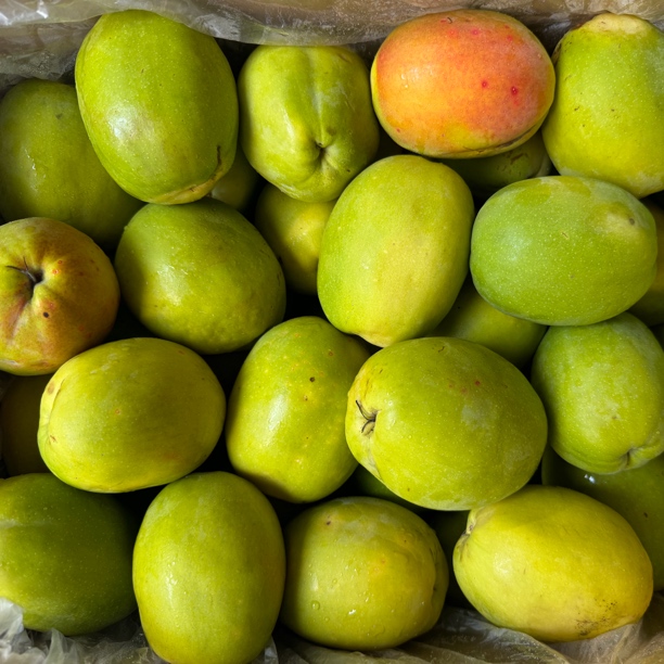 云南特产酸木瓜泡酒专用煮鱼炖鸡凉拌酸果新鲜水果孕妇酸果包邮