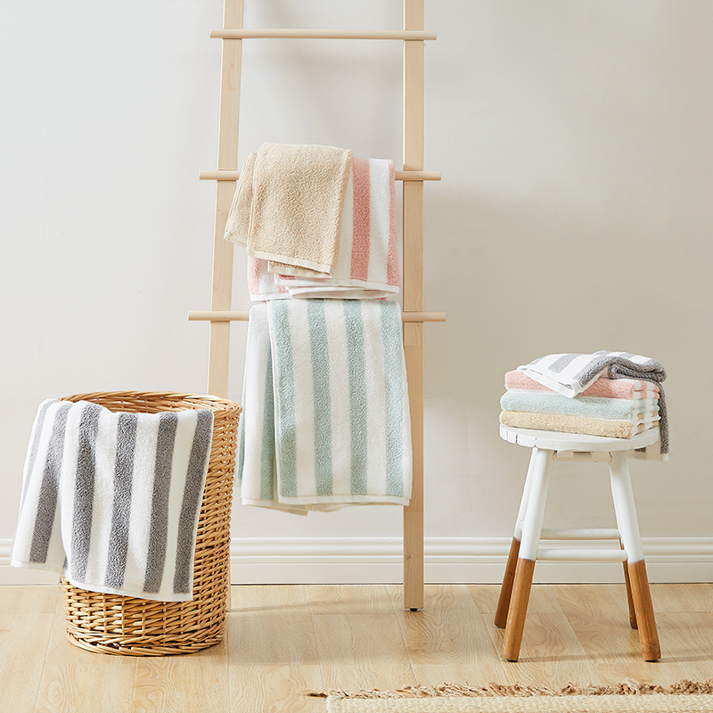 新疆阿瓦提长绒棉加厚浴巾强吸水亲肤成人浴巾