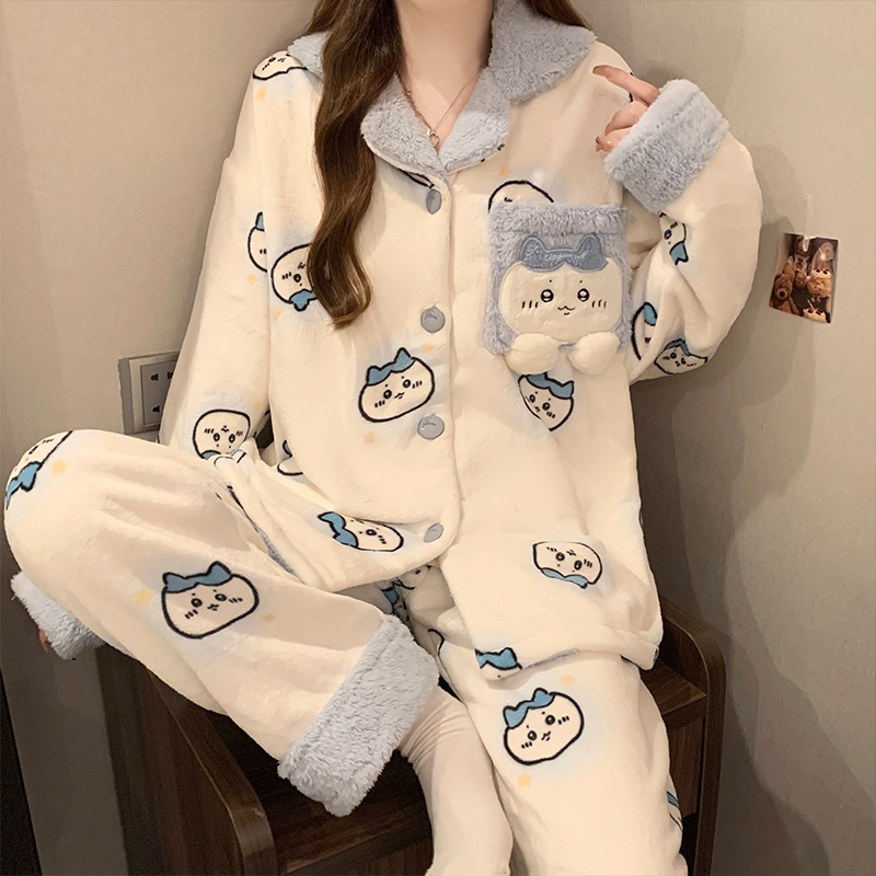 加绒法兰绒睡衣女款秋冬季加厚保暖两件套新款卡通开衫翻领家居服