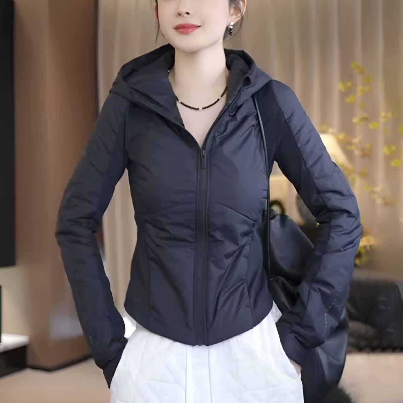 春季短外套女款女士休闲运动修身显瘦夹克女装百搭连帽薄款上衣