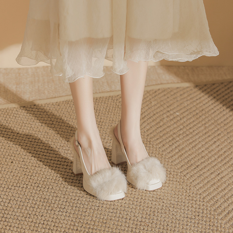 粗跟包头新款法式气质防水台小香风女方头毛毛保暖高跟鞋百搭夏季