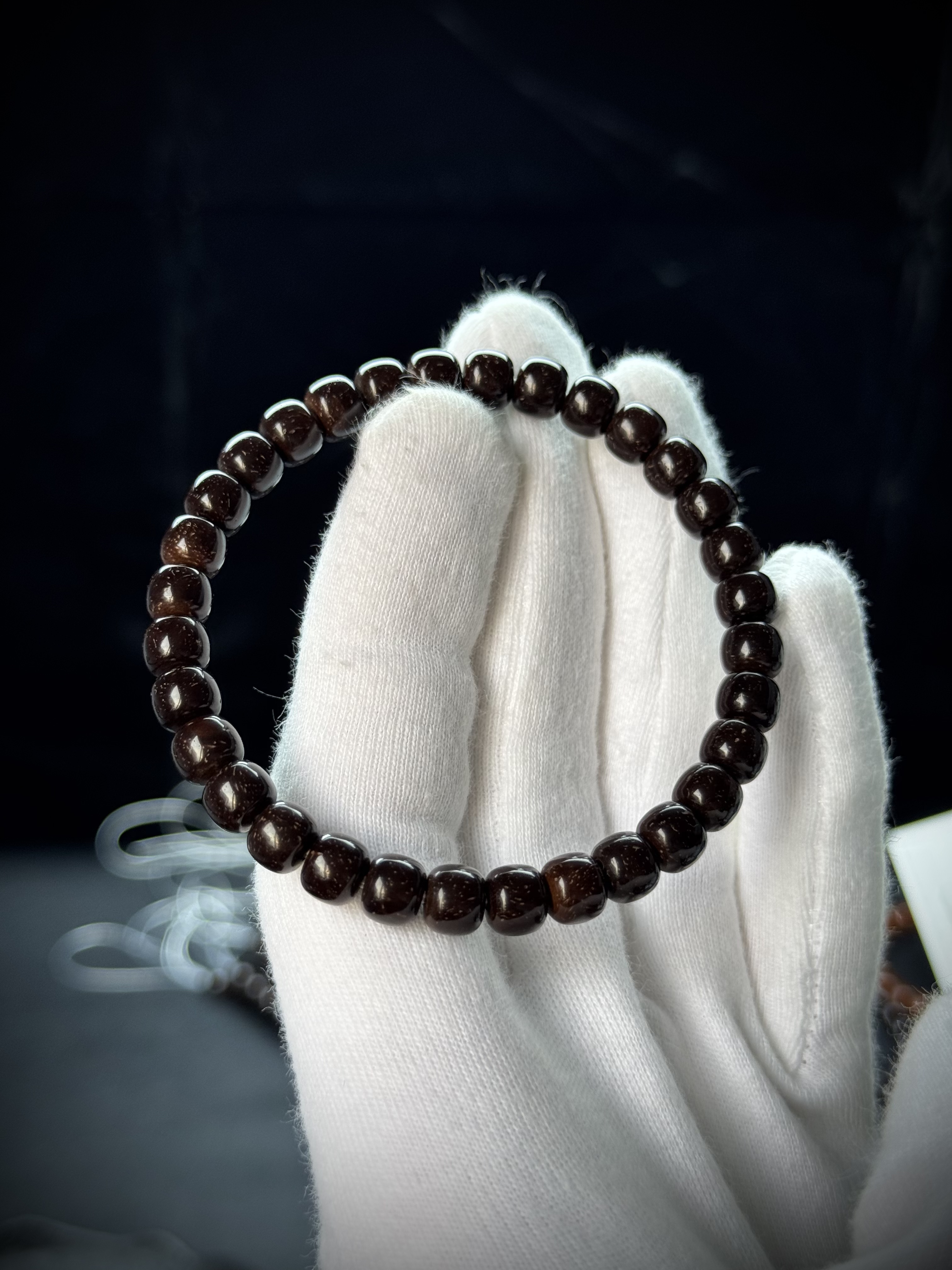 原生态原色椰蒂，纯手工抛光，无科技精工归圆椰蒂老型单圈文玩手串