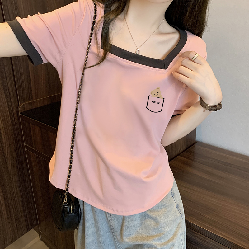 大码胖mm不规则撞色方领印花T恤女士夏季新款设计感修身显瘦上衣