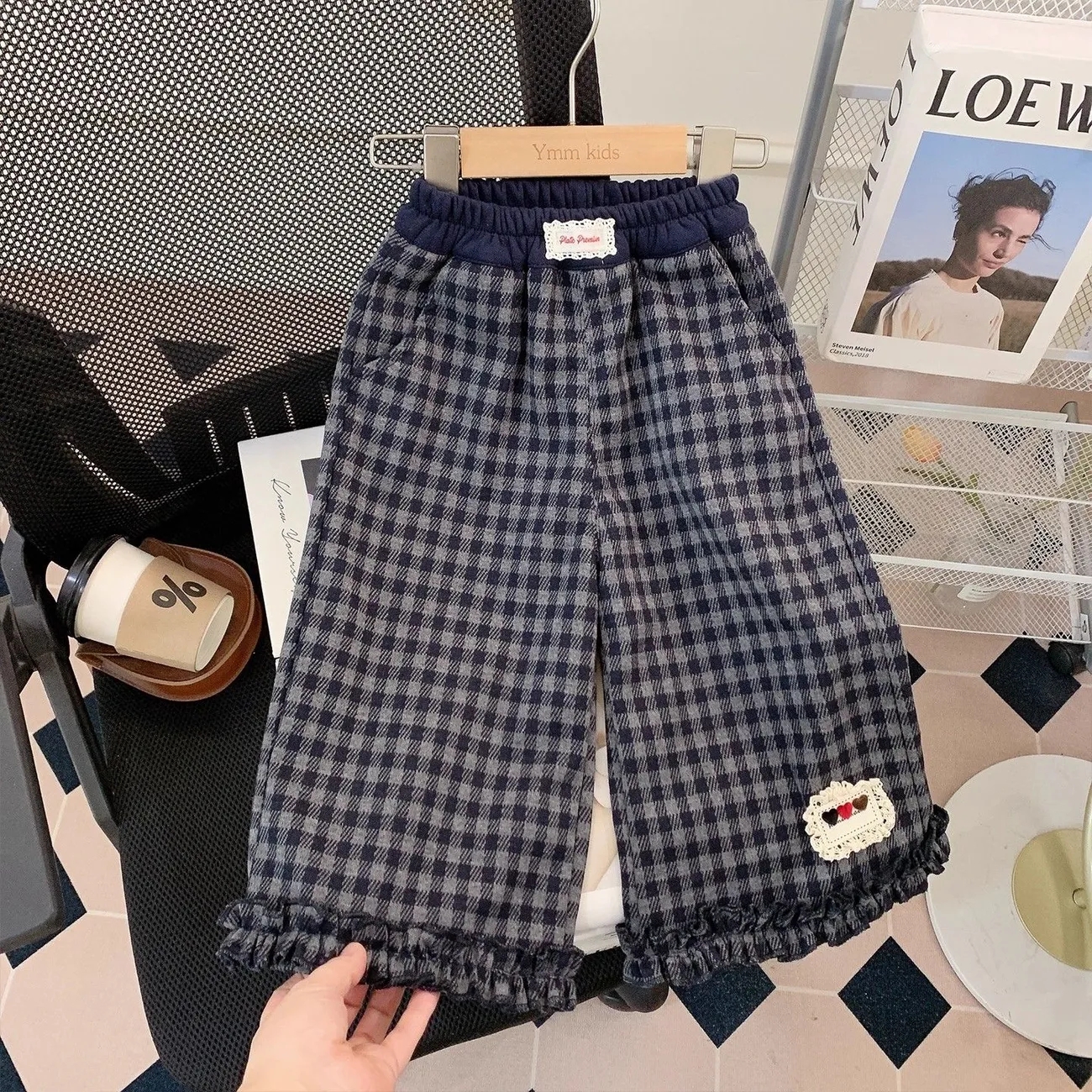女童春秋裤子洋气宝宝宽松直筒格子长裤韩版儿童外穿百搭阔腿裤潮