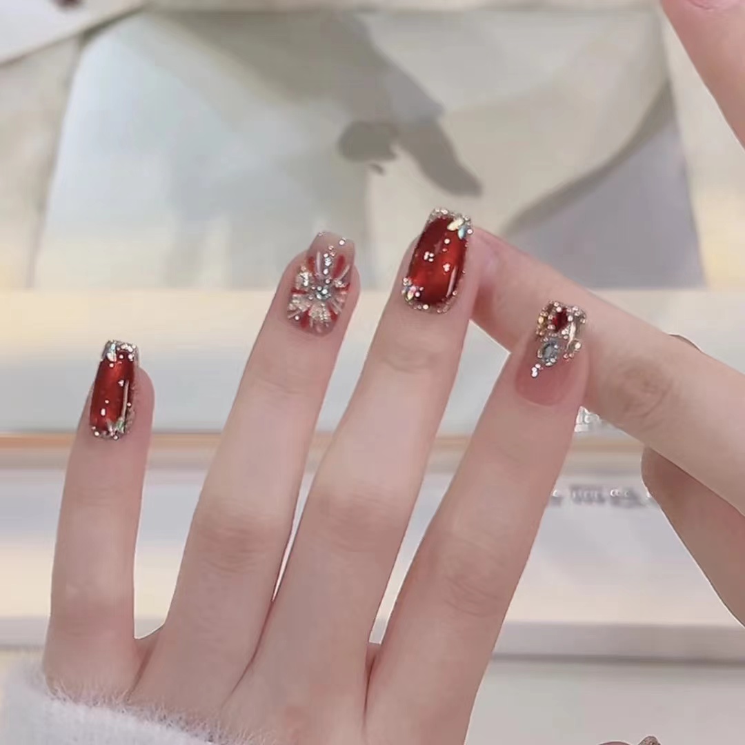 【告白烟火】纯手工穿戴甲秋冬氛围感烟花猫眼气质显白可拆卸美甲