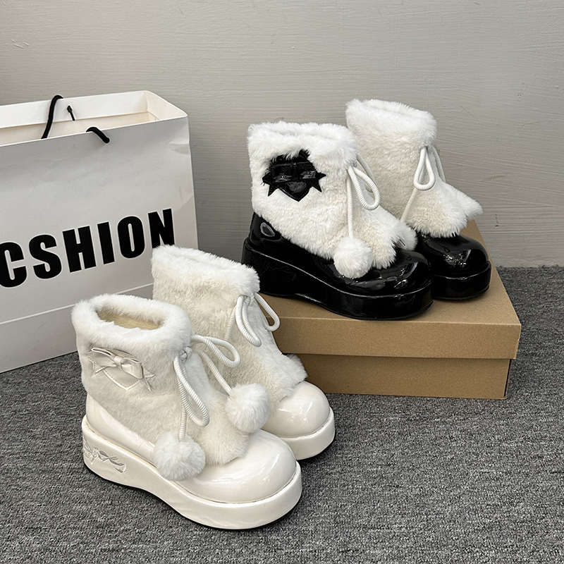 雪绒绒原创可爱甜美保暖lolita加绒厚底毛毛鞋新款雪地靴女短靴