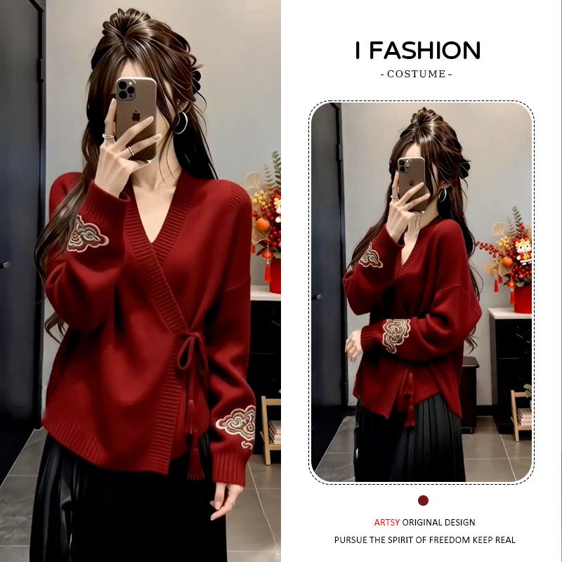 新中式别致漂亮独特气质针织衫女2025冬季新款复古时髦洋气打底衫