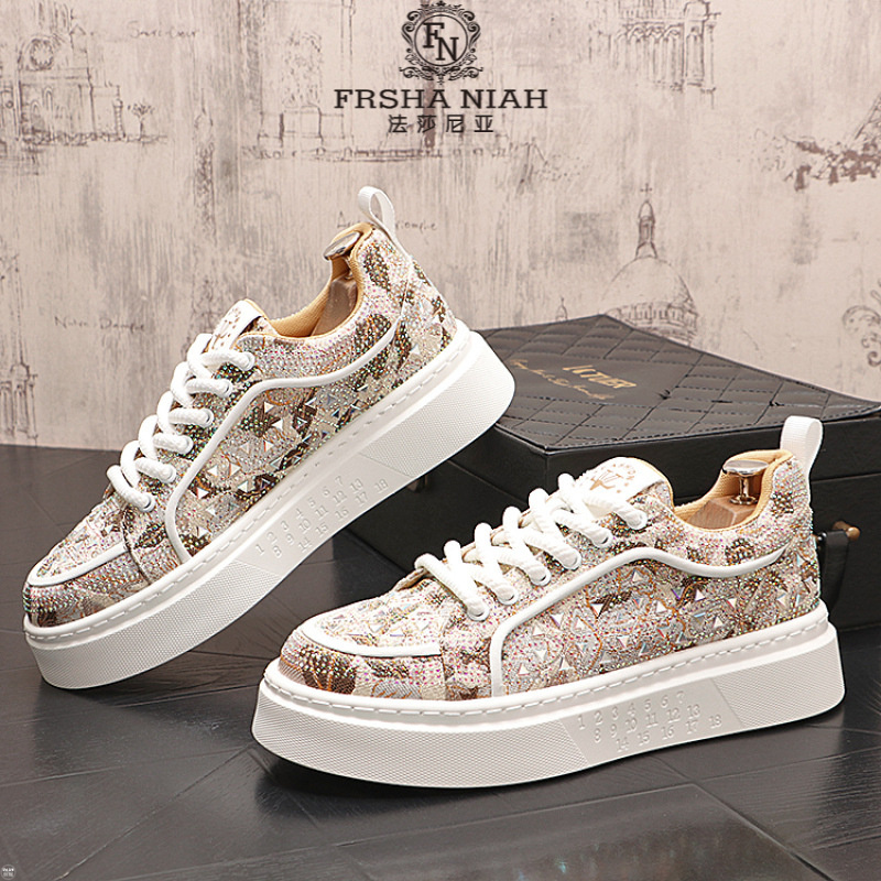 法莎尼亚潮流个性板鞋时尚耐磨防滑增高软底男鞋新款百搭休闲潮鞋