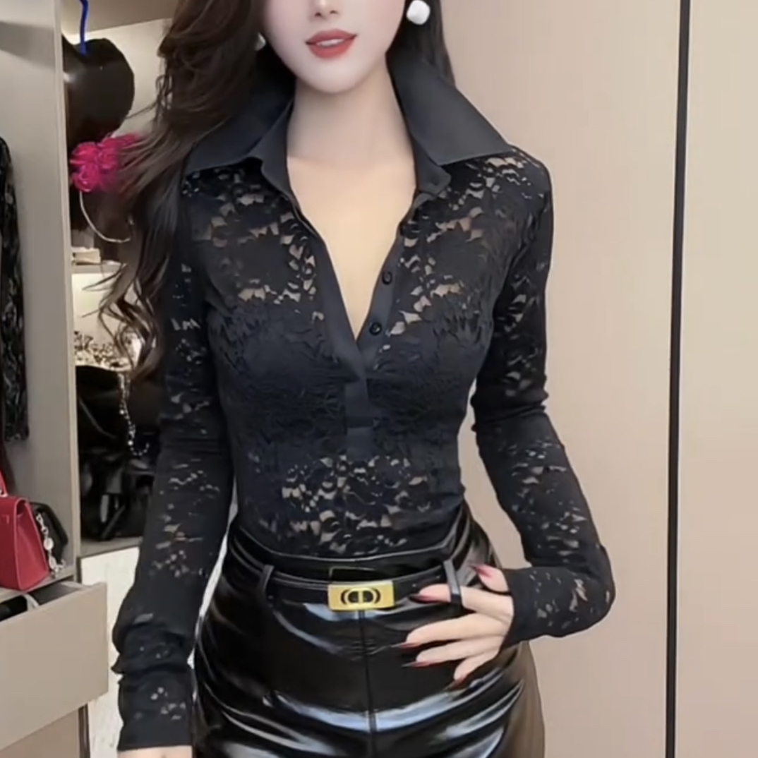 高级感女人味性感透视蕾丝衬衫新款洋气显瘦长袖打底衫纯欲风上衣