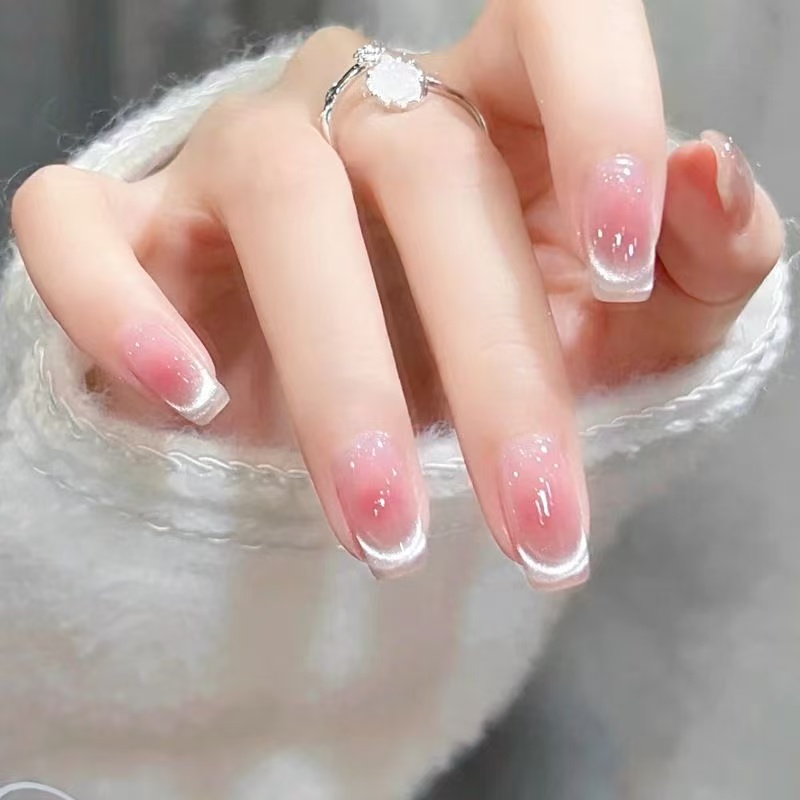 【白月光】纯手工穿戴甲腮红微笑猫眼显白纯欲风穿戴甲法式短款美甲