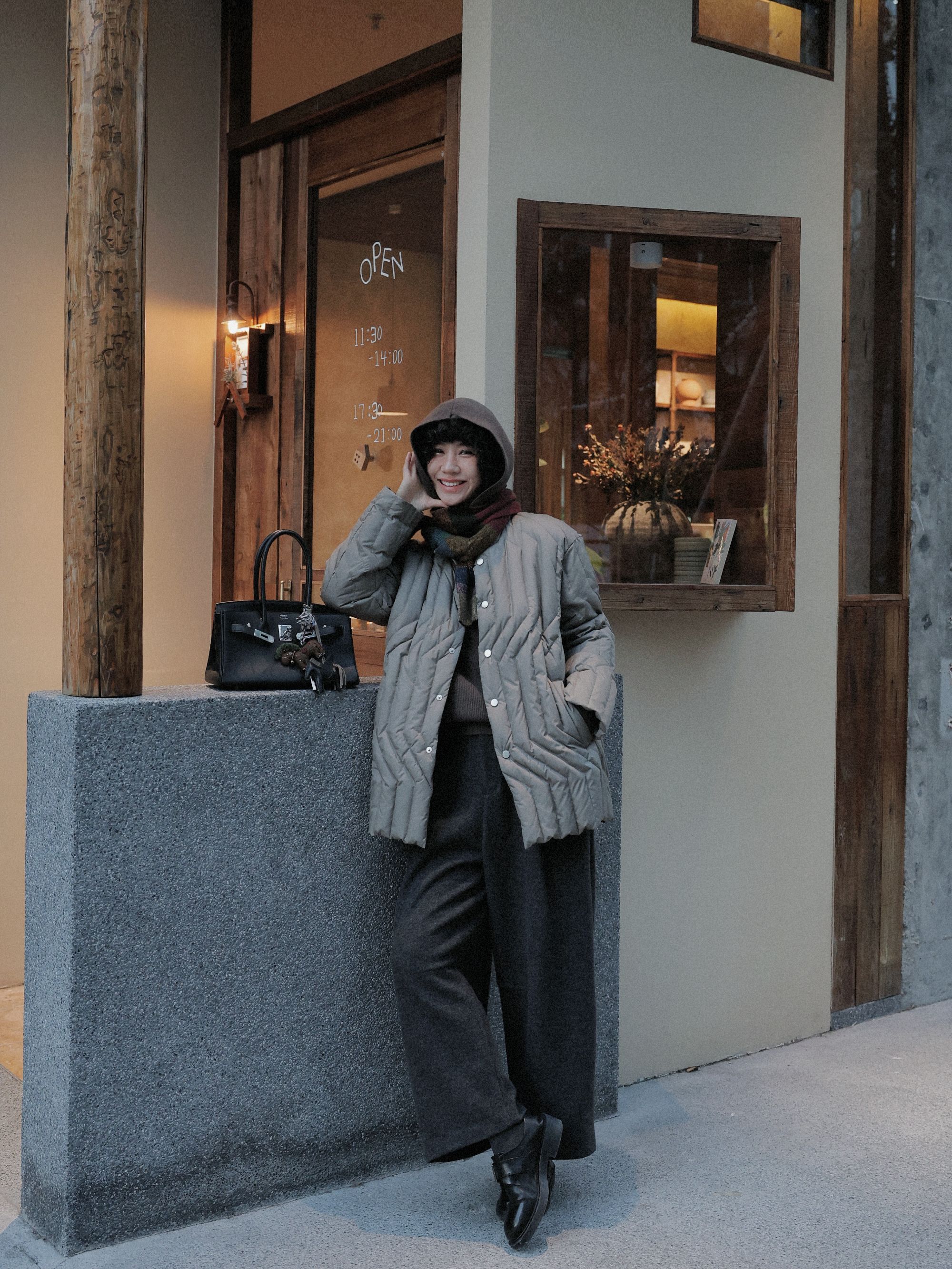 TT设计师【醉梦森林】时尚高级感慵懒感不规则白鹅绒羽绒服TT191593