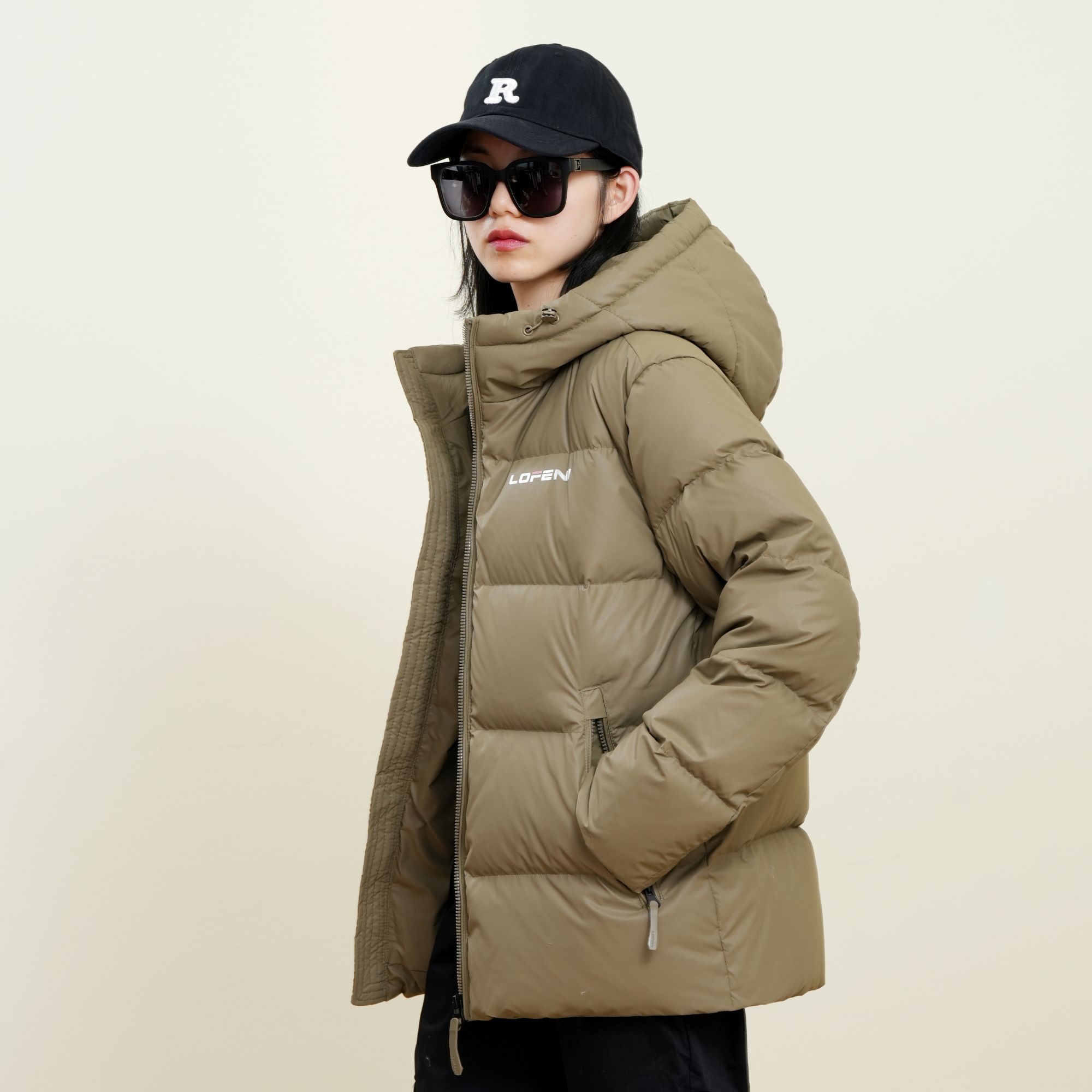 短款肤感蛋白皮黑钻5.0三色版+男女羽绒服-YWWL