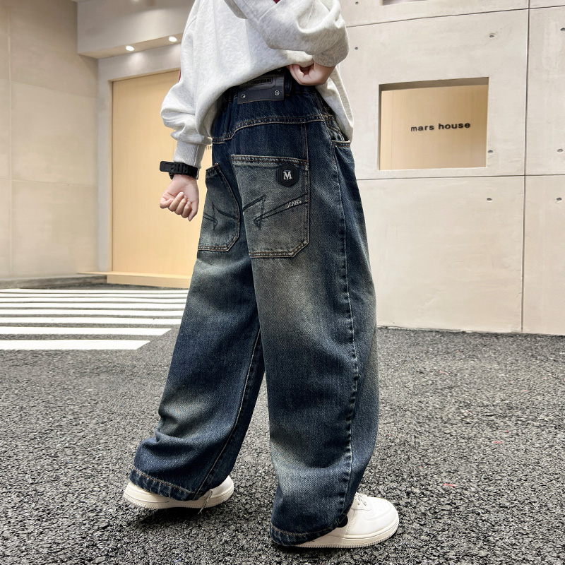男童裤子春秋款2025新款中大童秋季宽松直筒牛仔裤男孩秋装长裤潮