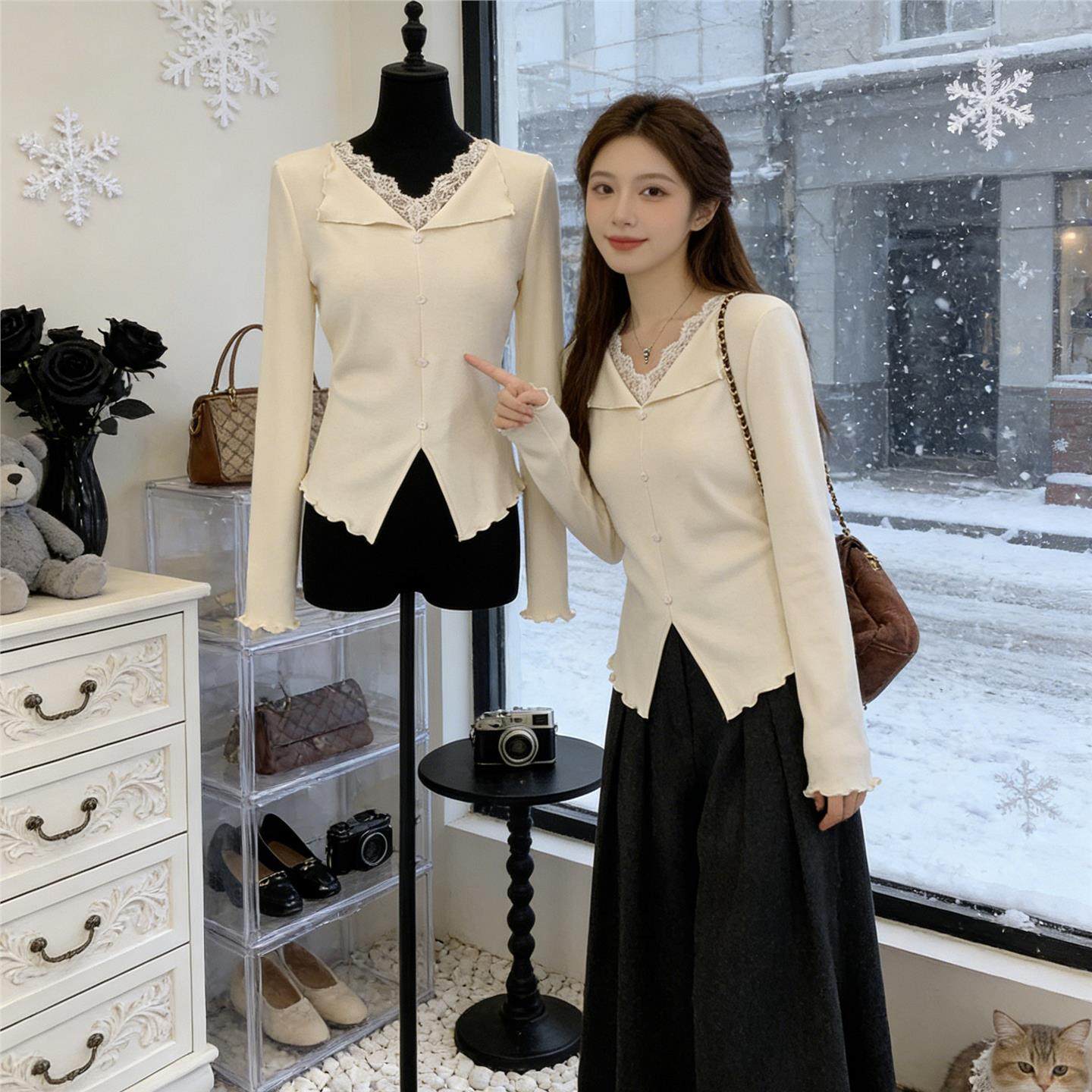 大码小个子纯欲木耳边长袖t恤女秋冬微胖mm蕾丝拼接内搭打底上衣