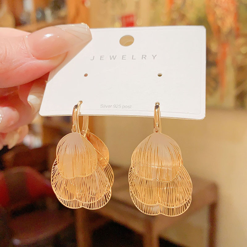 铜合金耳饰 个性简约金属镂空银杏叶耳扣小众设计感气质网红耳环