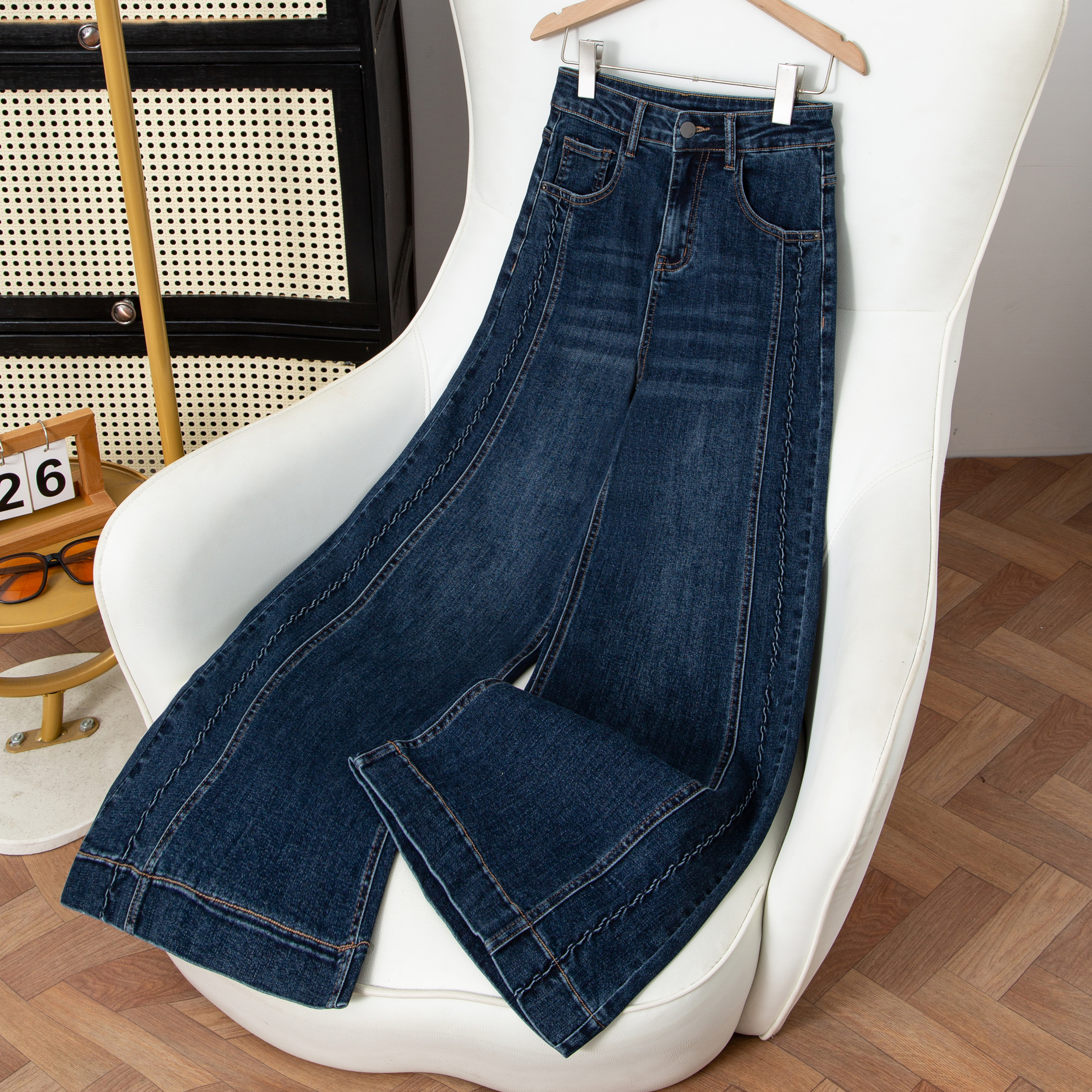 高腰微喇叭牛仔裤女2025秋季蓝灰色新款爆款弹力宽松直筒显瘦7953