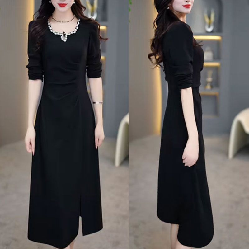 法式气质收腰显瘦小黑裙2025春秋新款重工钉珠长袖开叉百搭连衣裙