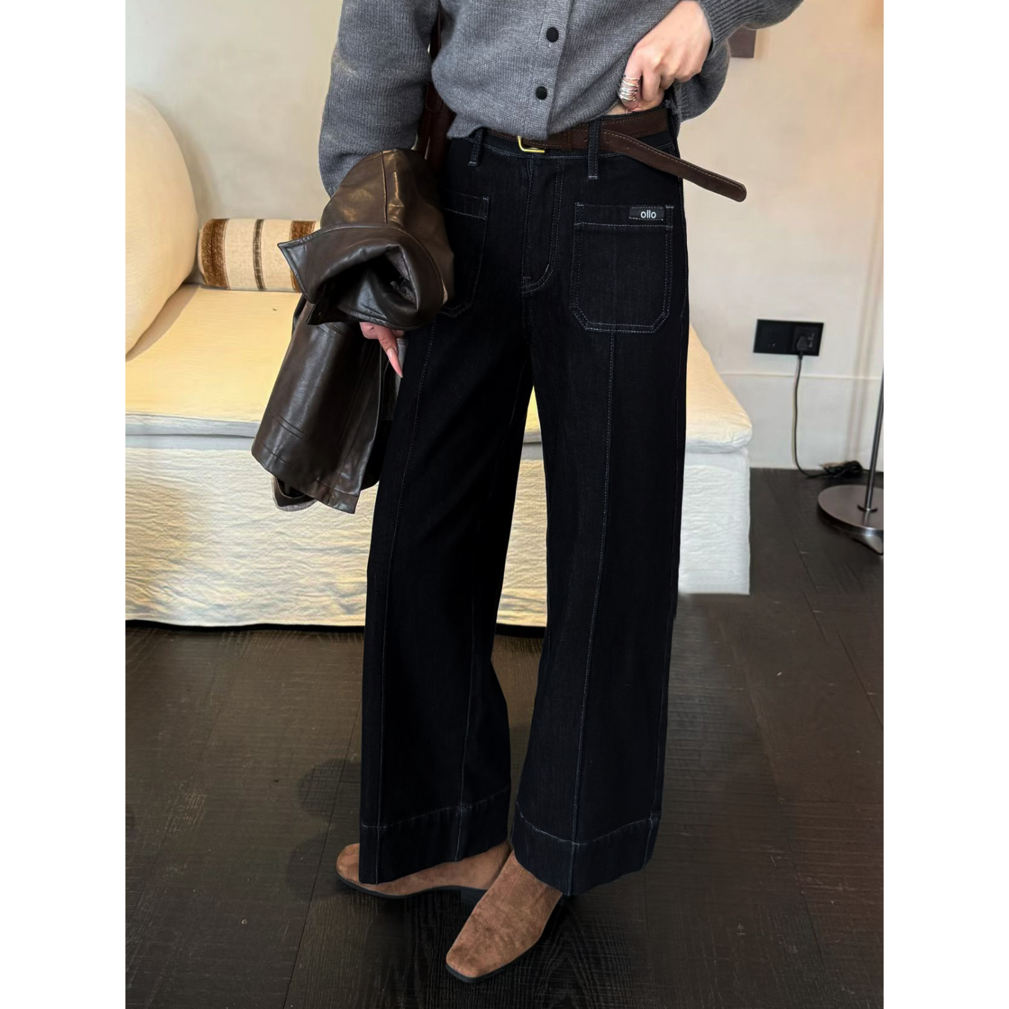 黑金色直筒牛仔裤女秋冬季加绒加厚大码胖妹妹腿粗显瘦百搭阔腿裤