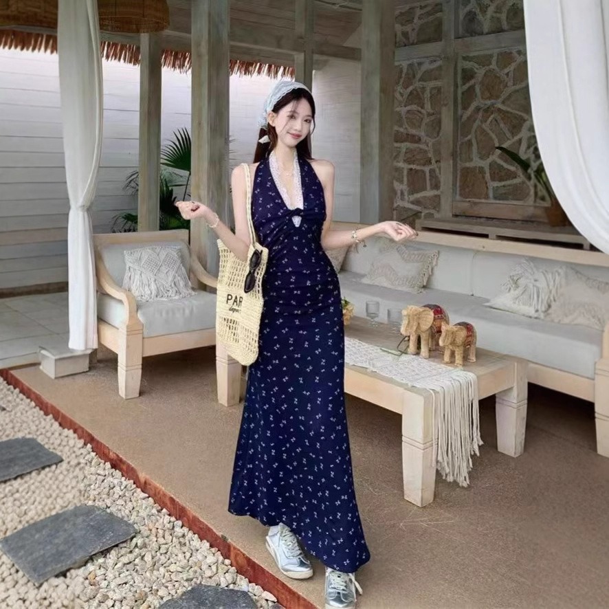 夏季碎花显瘦气质吊带裙时尚复古无袖长裙法式女装2025新款收腰显
