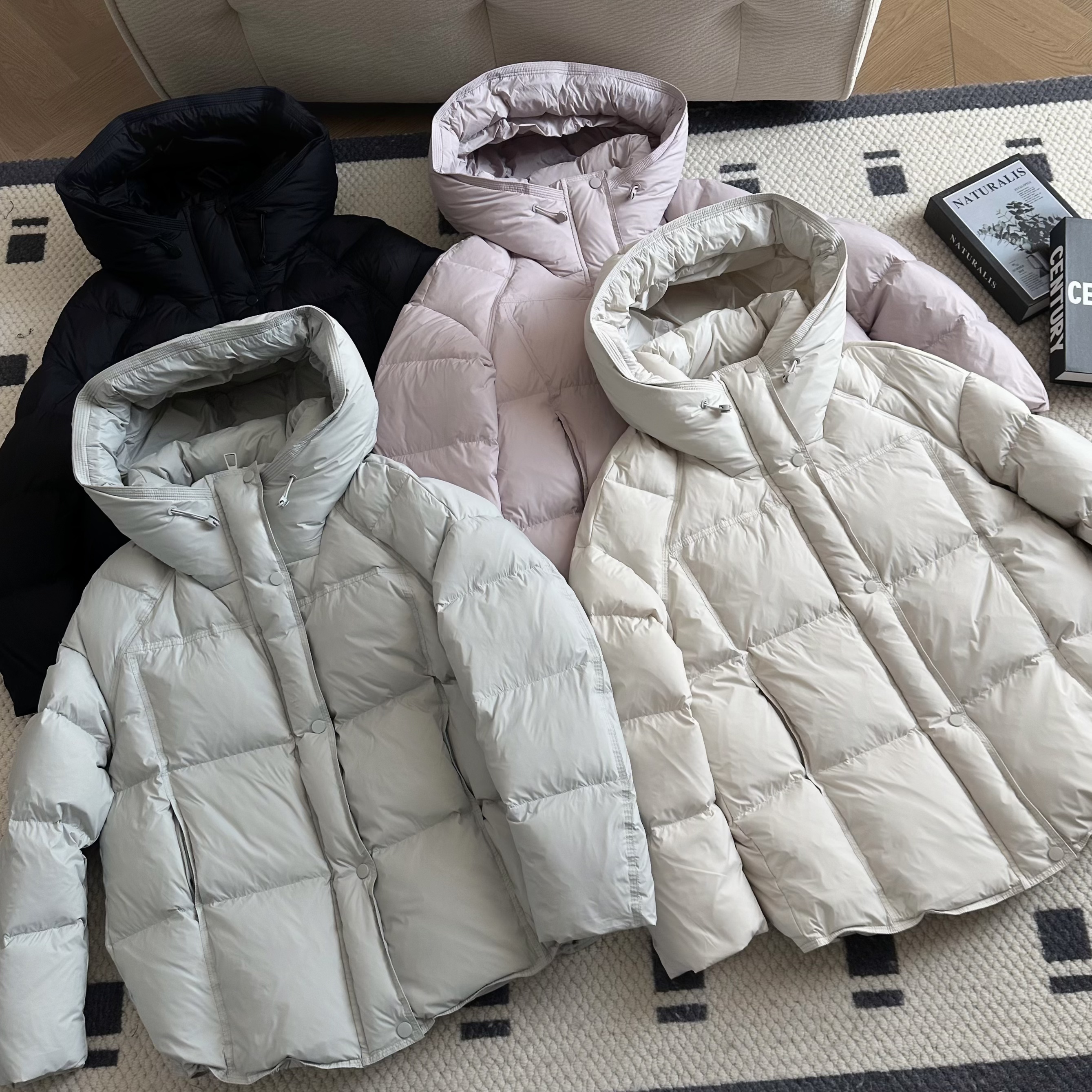 【米可家】一件过冬加厚豆腐块新国标90白鸭绒连帽羽绒服8669