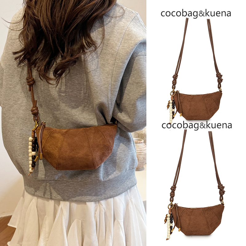 秋冬季复古麂皮绒棕色牛角包包女2025新款豹纹饺子包斜挎包手机包