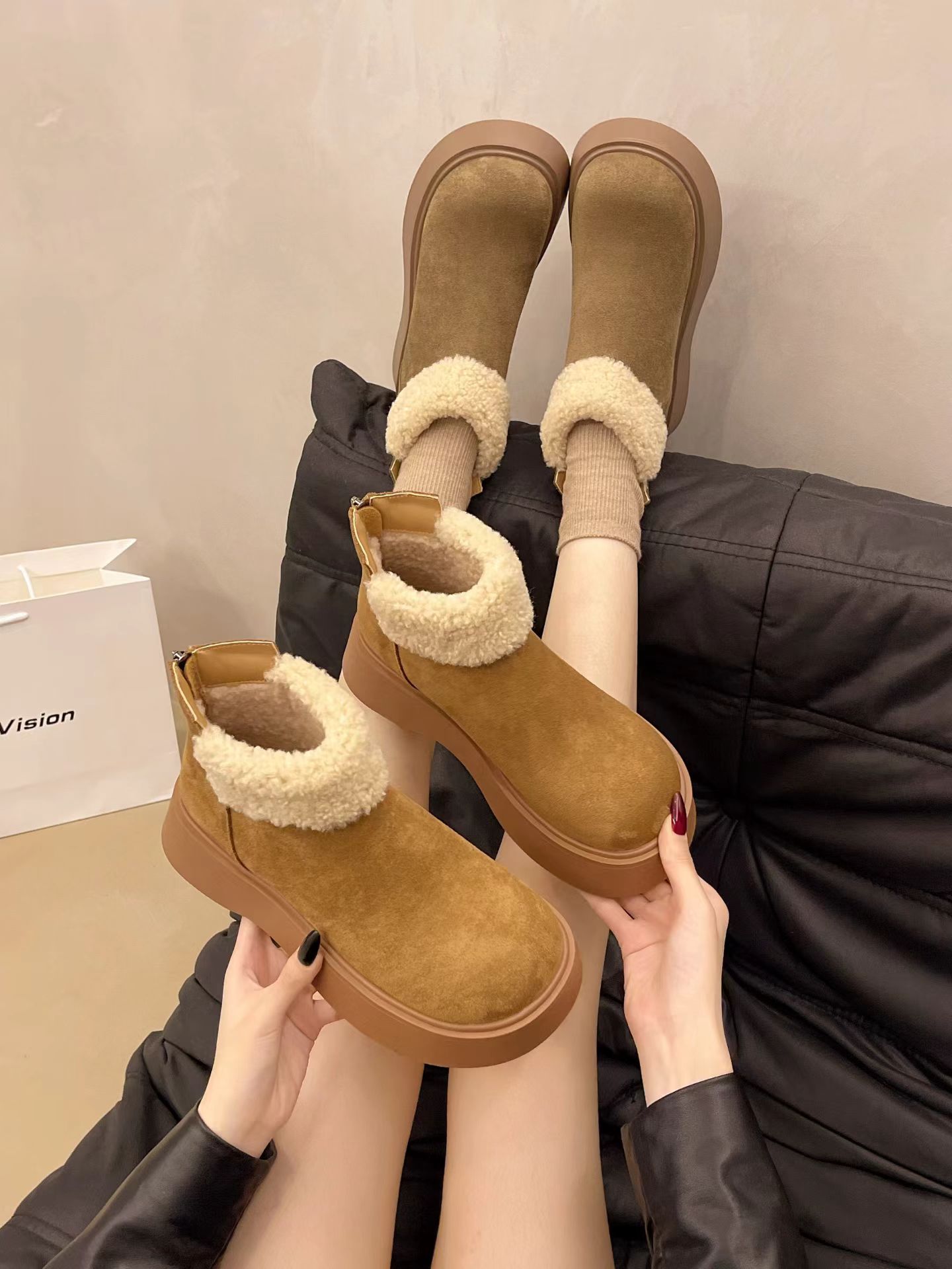 厚底短筒雪地靴女2025新款冬季加绒加厚大棉保暖棉靴时尚复古短靴