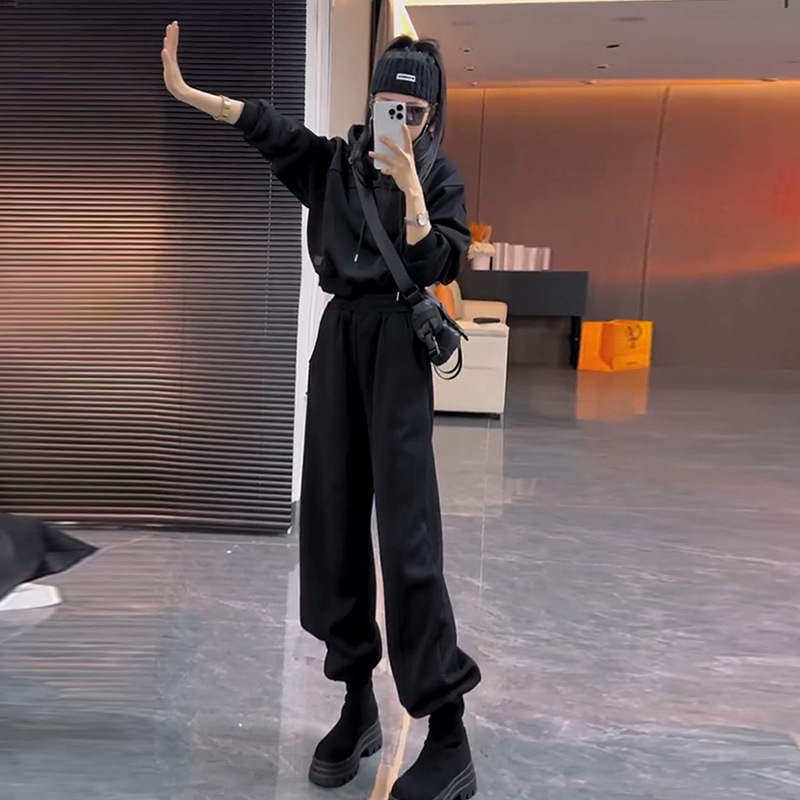 加绒加厚休闲运动两件套秋冬新款韩版宽松保暖连帽卫衣阔腿裤套装