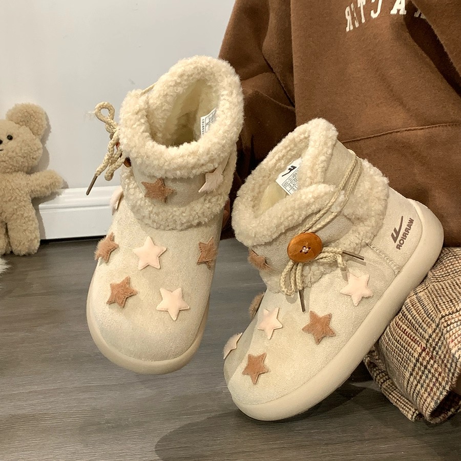 回力新款少女粉雪地靴百搭高颜值星星小众校园棉鞋软底防滑毛毛鞋