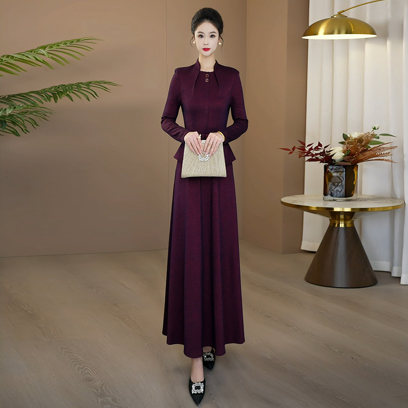 秋季轻奢大摆连衣裙2025新款国风复古收腰显瘦国庆出游穿长裙203