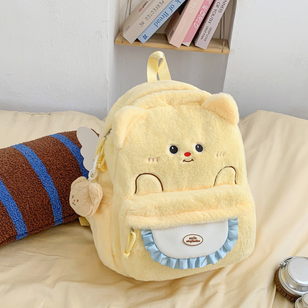 秋冬可爱毛绒小熊双肩背包女孩大学生外出补课书包儿童亲子包包