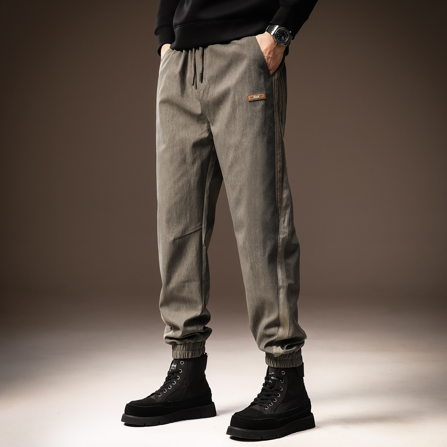 高端美式复古英伦风休闲裤男士秋冬新款潮牌宽松锥形束脚运动长裤