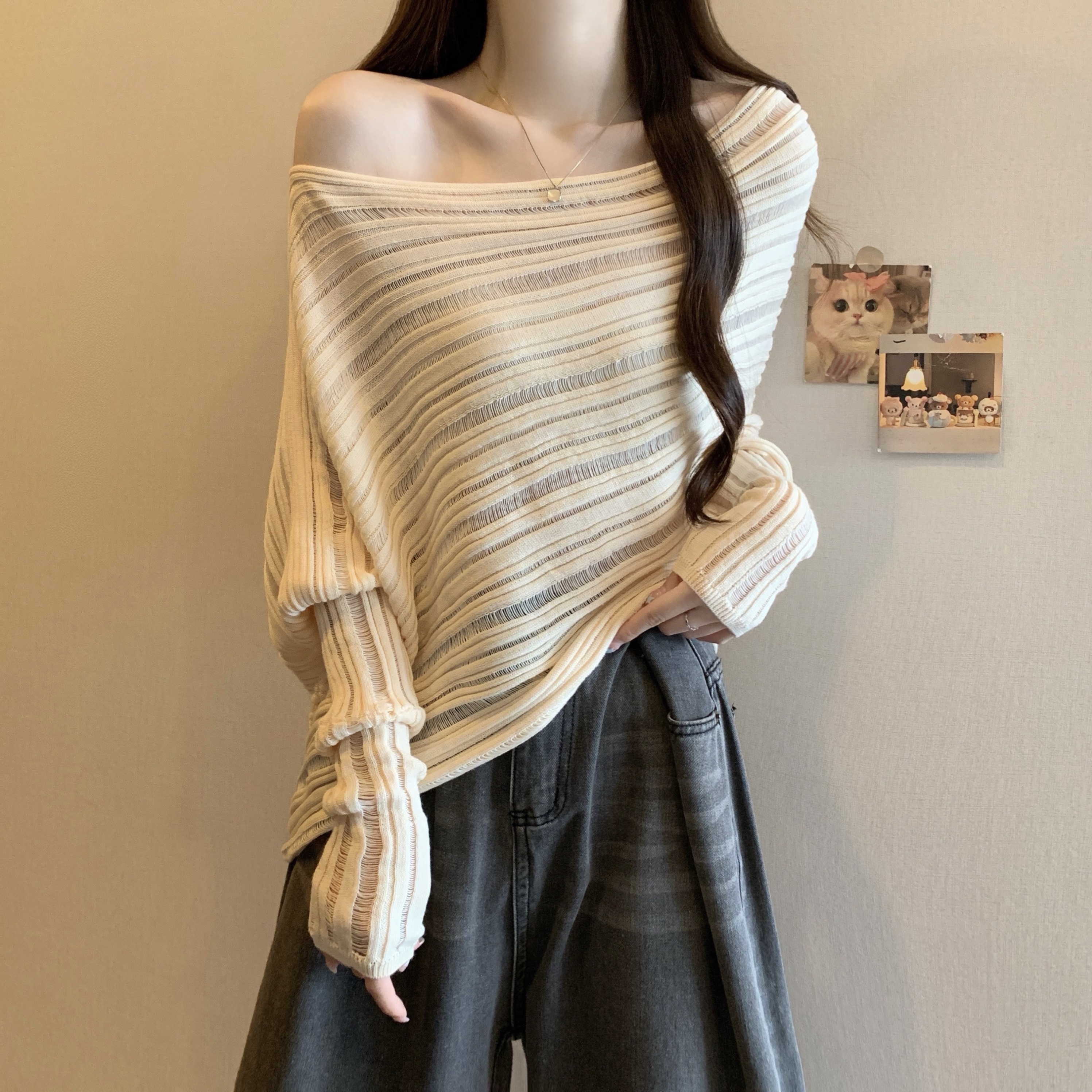 大码设计感落肩袖性感长袖打底衫女秋季胖妹妹不规则显瘦百搭上衣