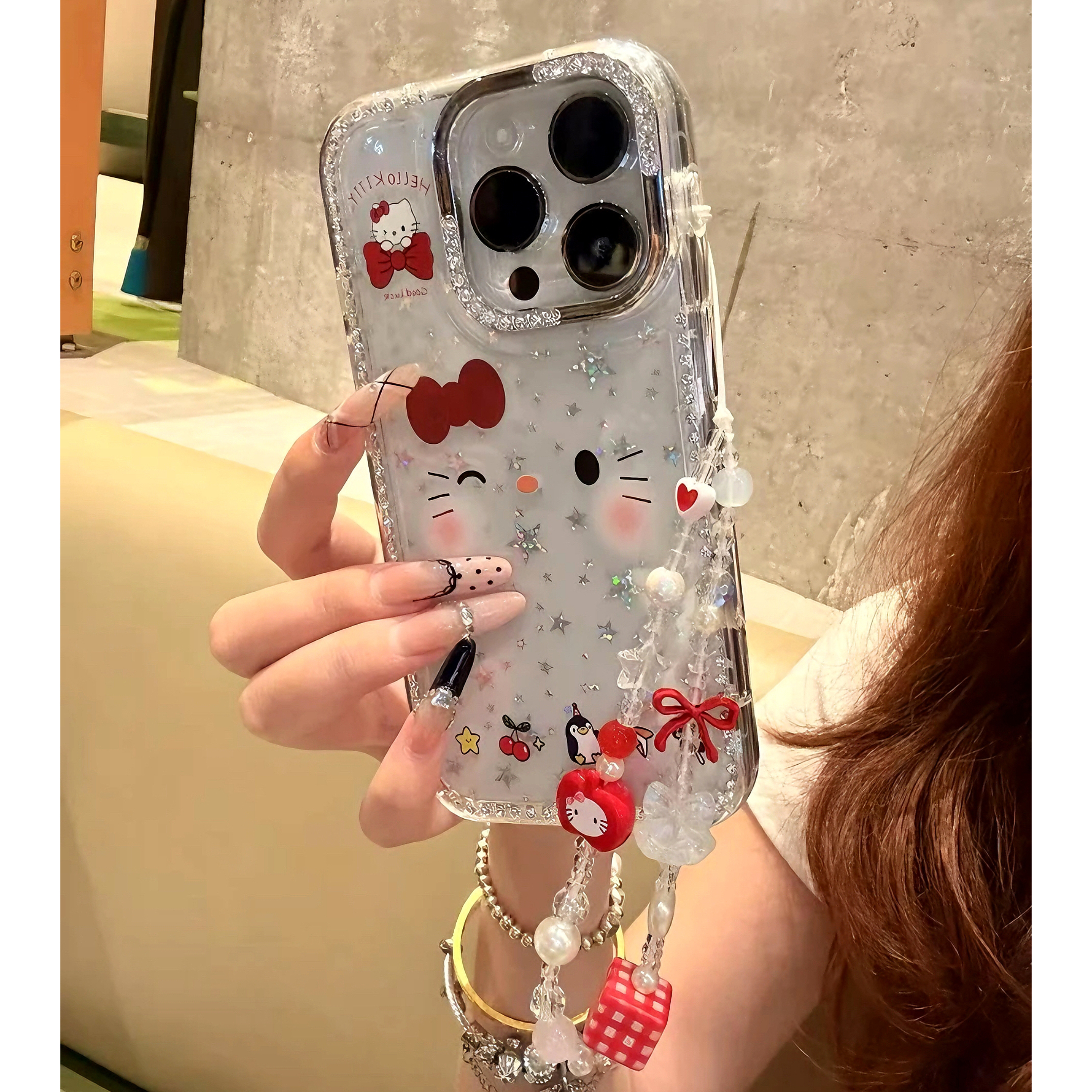 雅天立可爱kitty猫表情适用iPhone16苹果13/15promax闪钻手机壳14