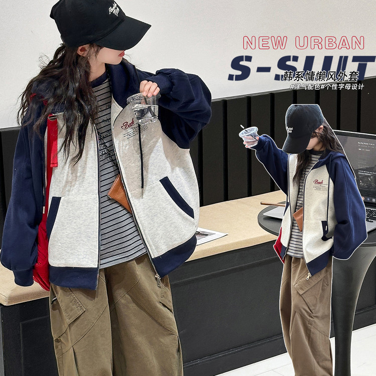 女童休闲外套春秋季新款中大童连帽棒球服小学生韩版洋气运动秋装