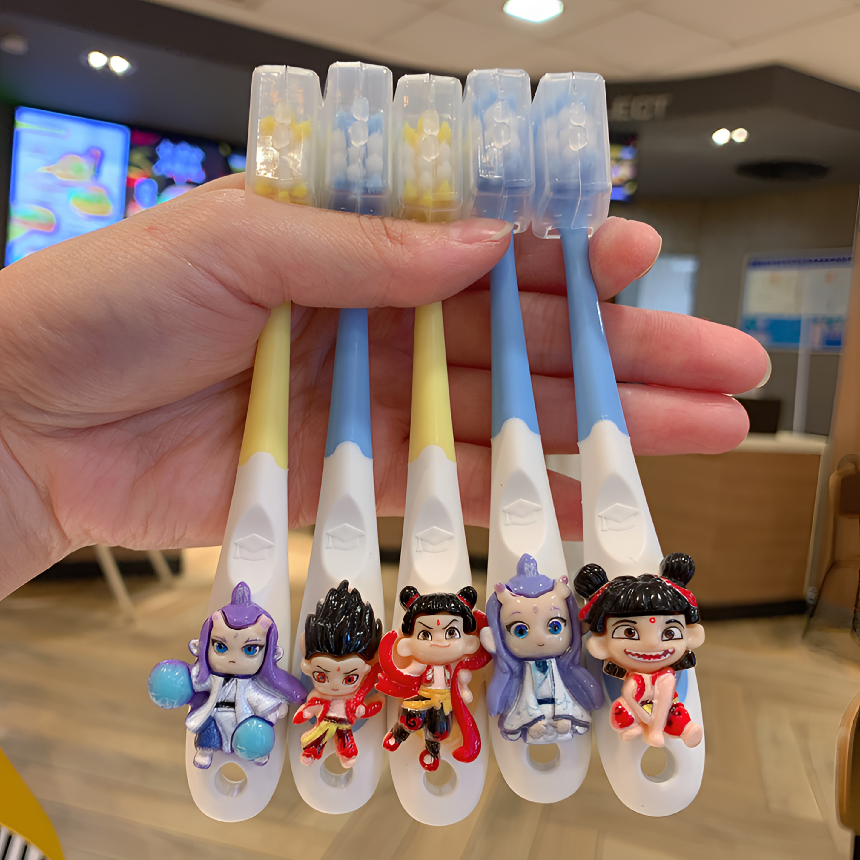 【5支】万毛刷哪吒敖丙儿童专用软毛牙刷男女孩3-10岁护齿保护牙龈