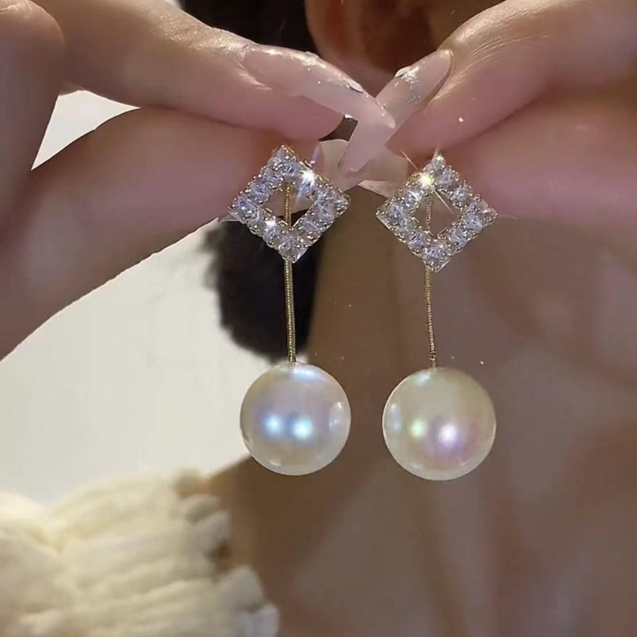 一款两戴珍珠锆石耳环纯银轻奢高级感2023年新