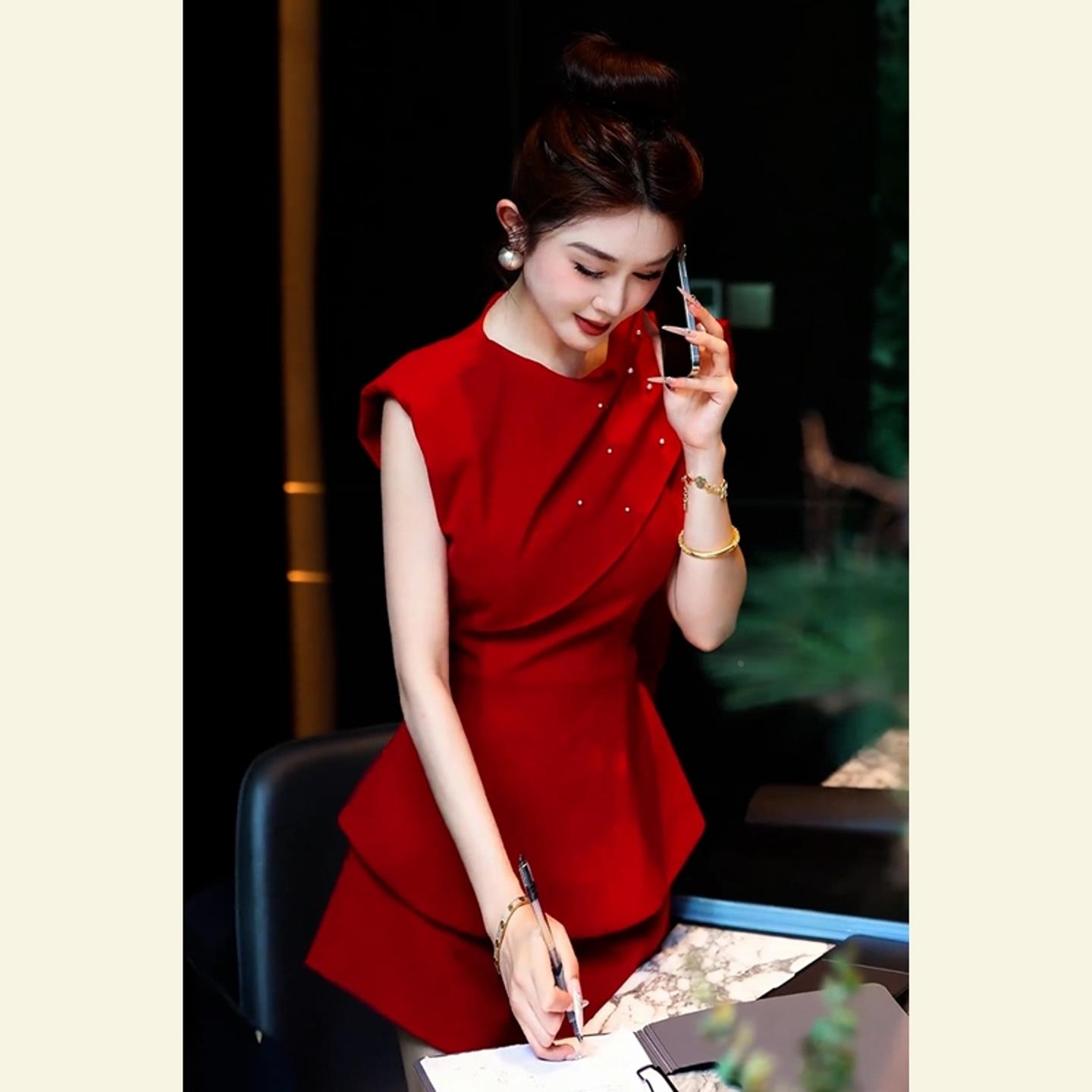 巨好看的夏装一整套干练气质高级感富家千金小香风红色职业套装裤