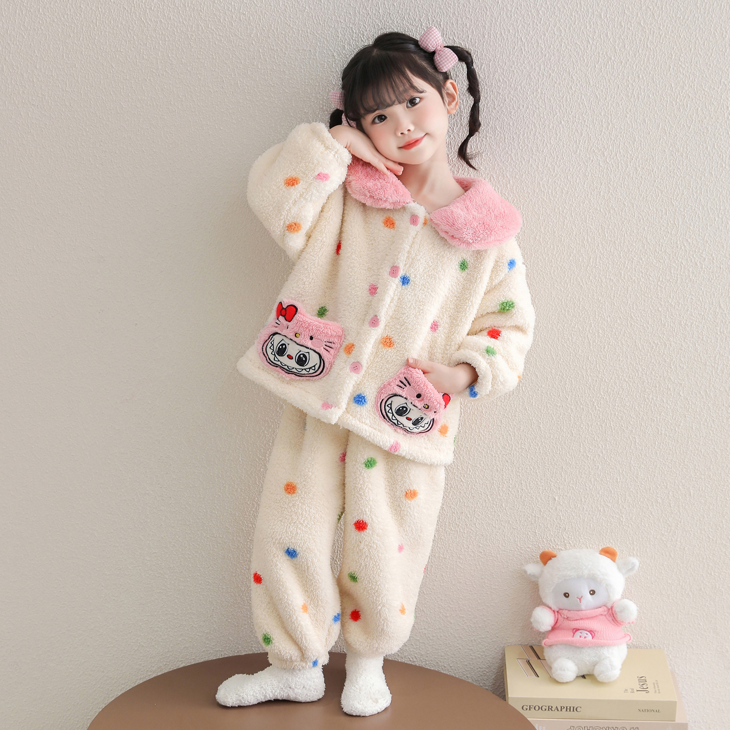 女童珊瑚睡衣加厚秋冬加绒新款儿童法兰绒保暖家居服宝宝套装爆款