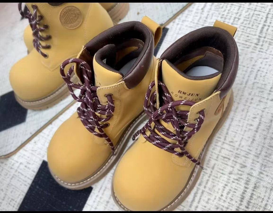 厚底女鞋2025秋冬爆款马丁靴复古百搭防滑英伦