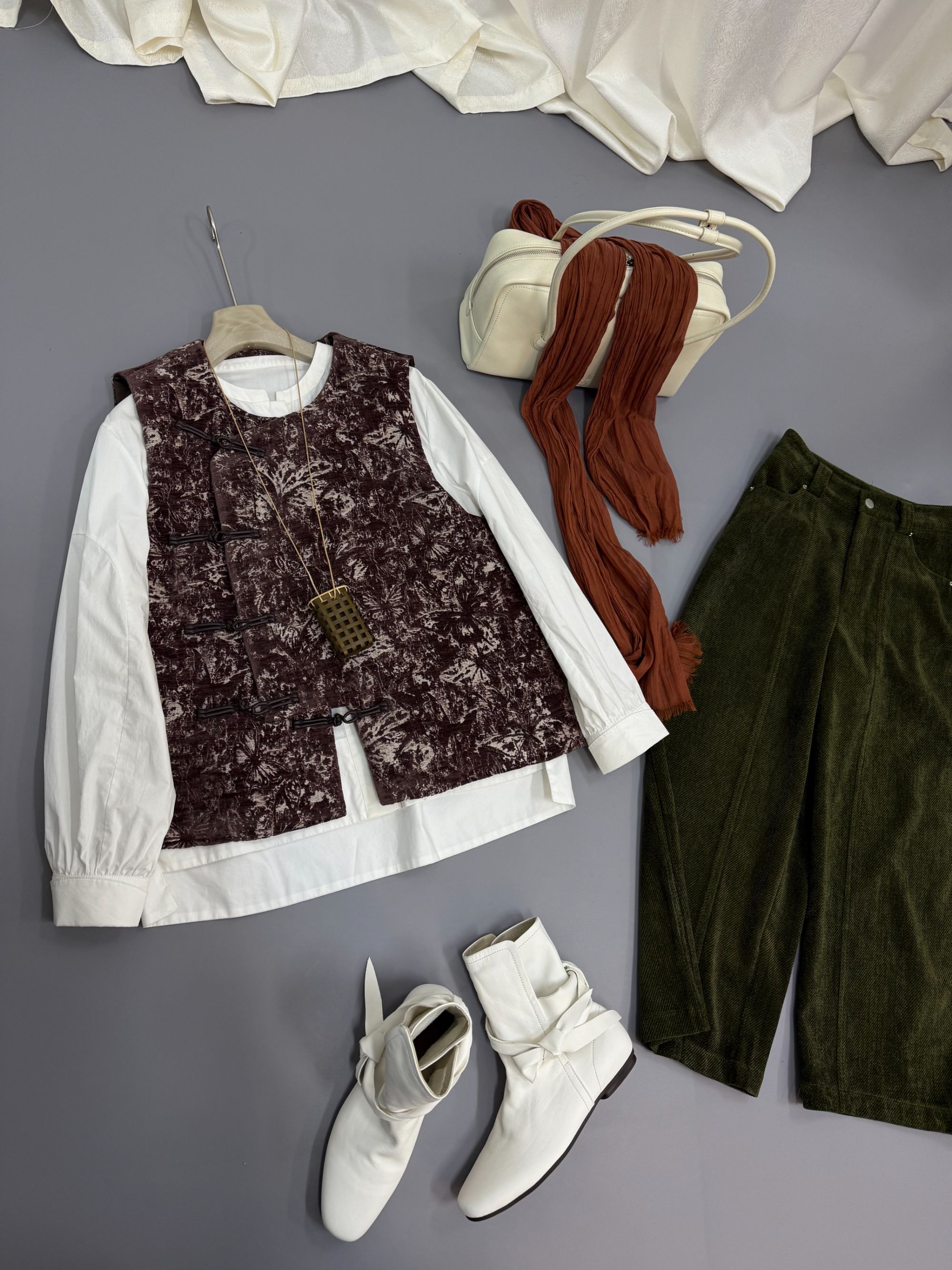 【宿命】原创设计师款加薄绒马甲秋冬季暖色通勤百搭时尚小众马甲