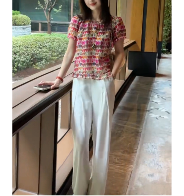 时尚潮流百搭精品女装dgd1120