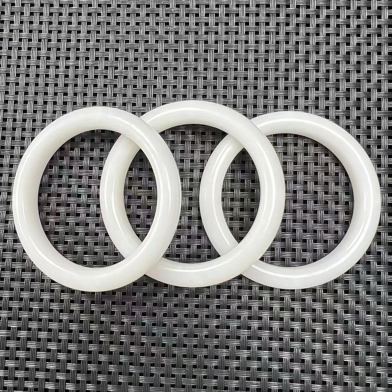 【老郑家】和田白玉手镯 多样性发其一