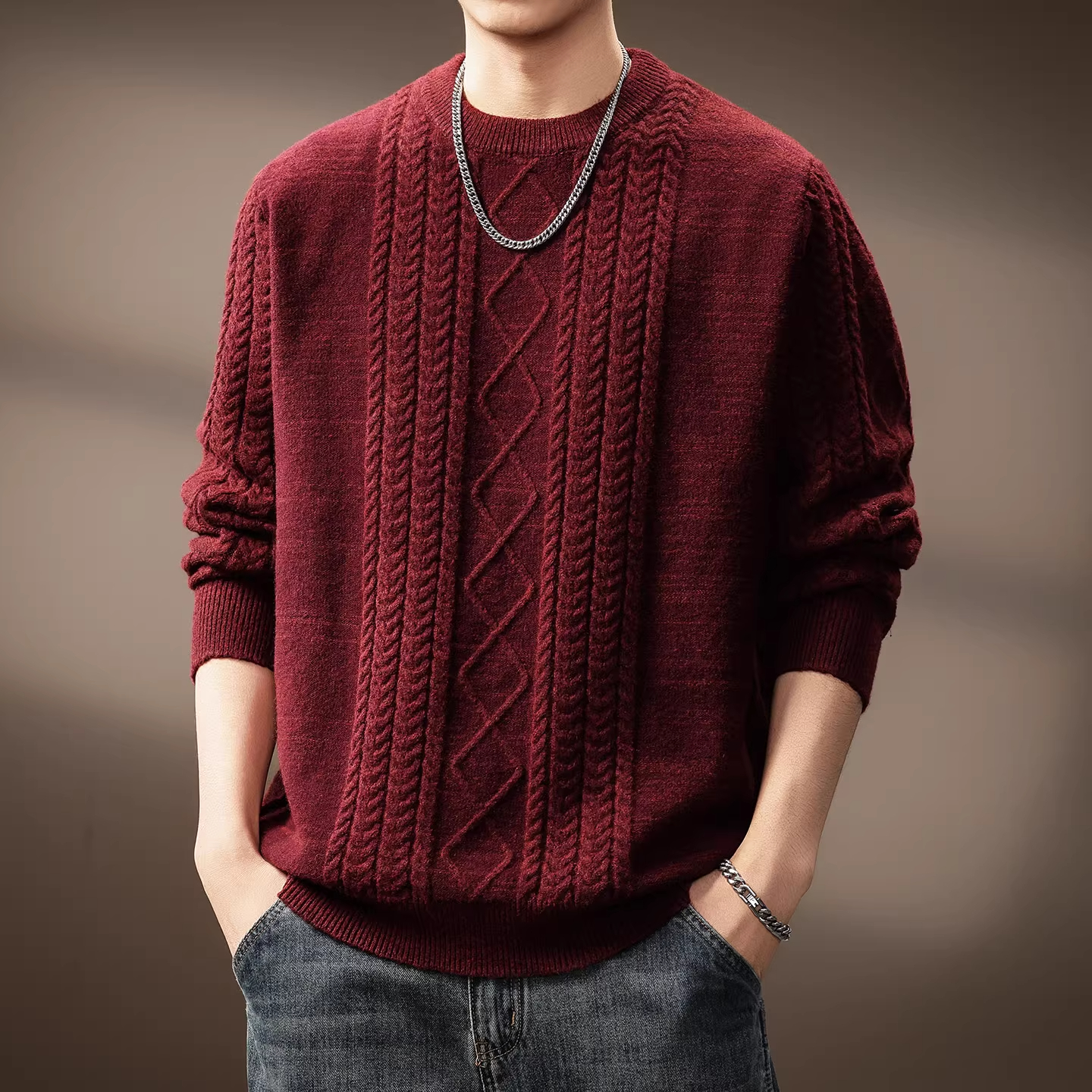 美式复古麻花设计感红色圆领毛衣男秋冬新款宽松休闲打底针织衫潮