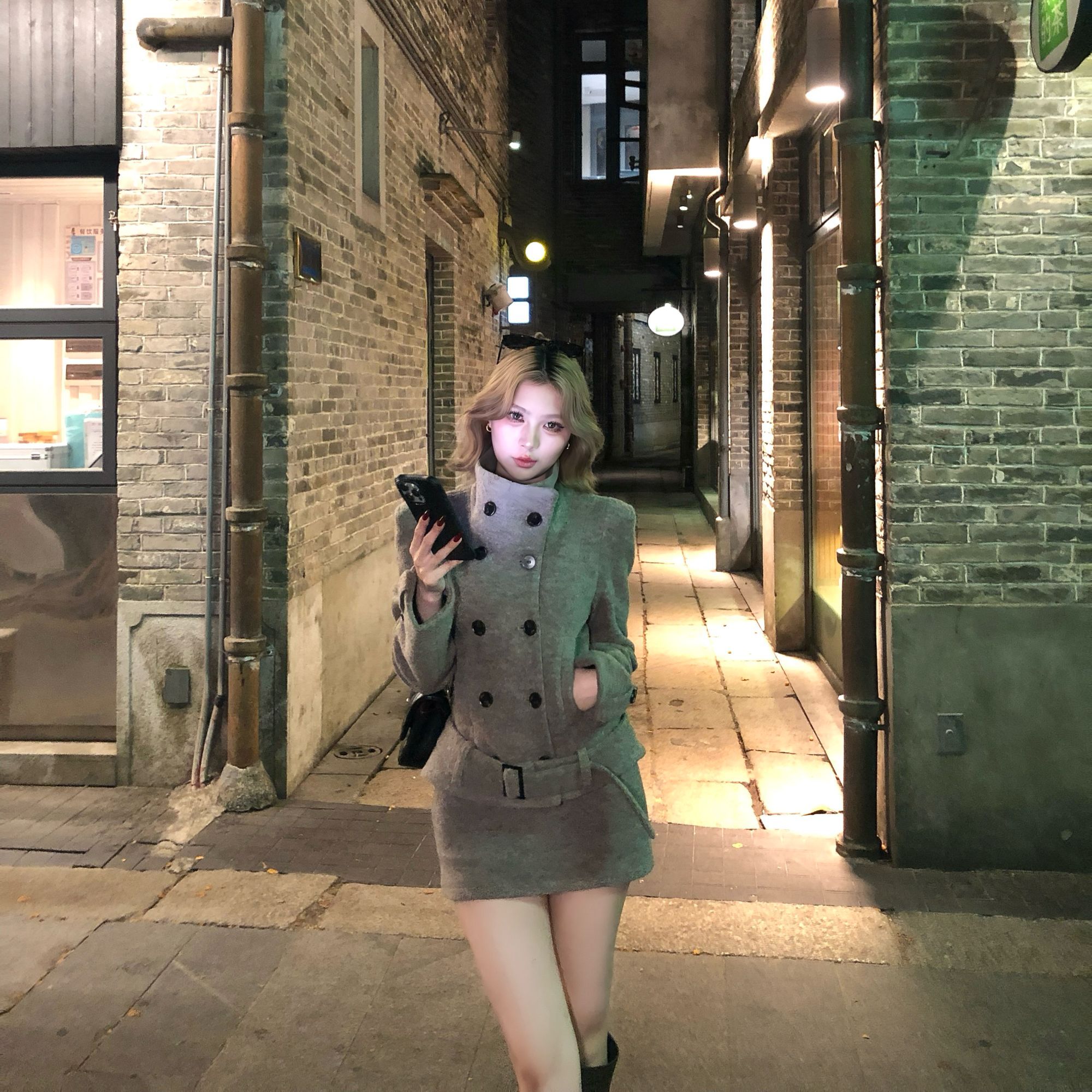 大码胖MM法式收腰毛呢外套女秋冬独特修身显瘦中长款上衣半裙套装