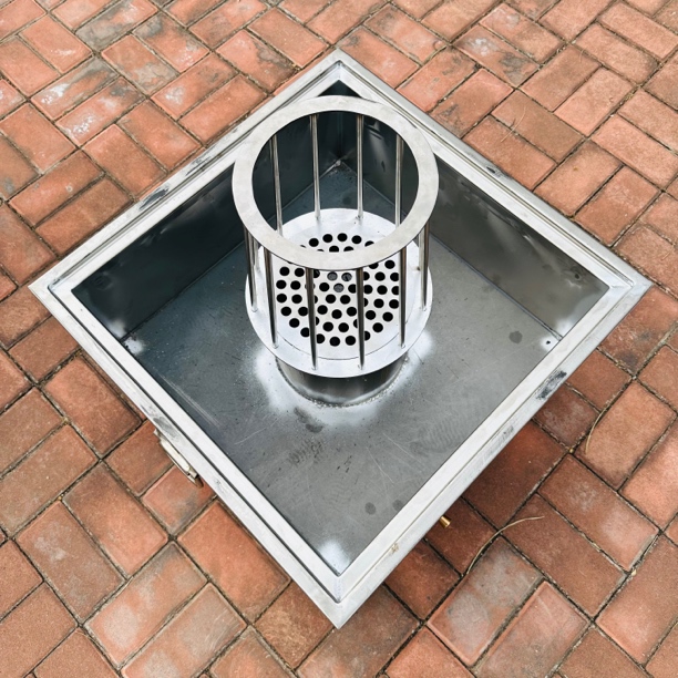 多功能炉端烧通体不锈钢，煎烤烹炸、蒸涮炖扒，还可围炉煮酒和煮茶