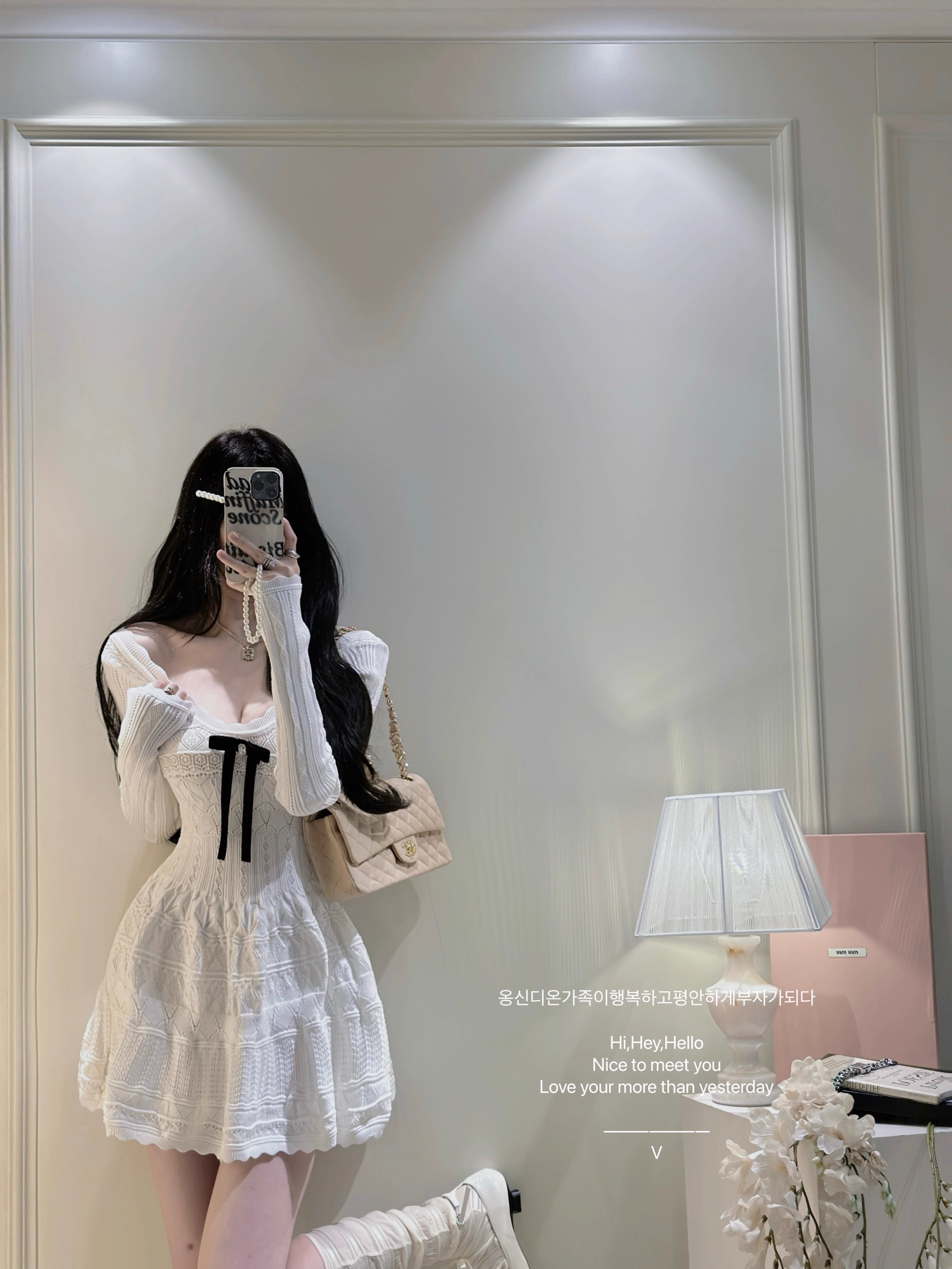 法式纯欲风蝴蝶结长袖连衣裙子女秋季设计感收腰甜美白色针织短裙