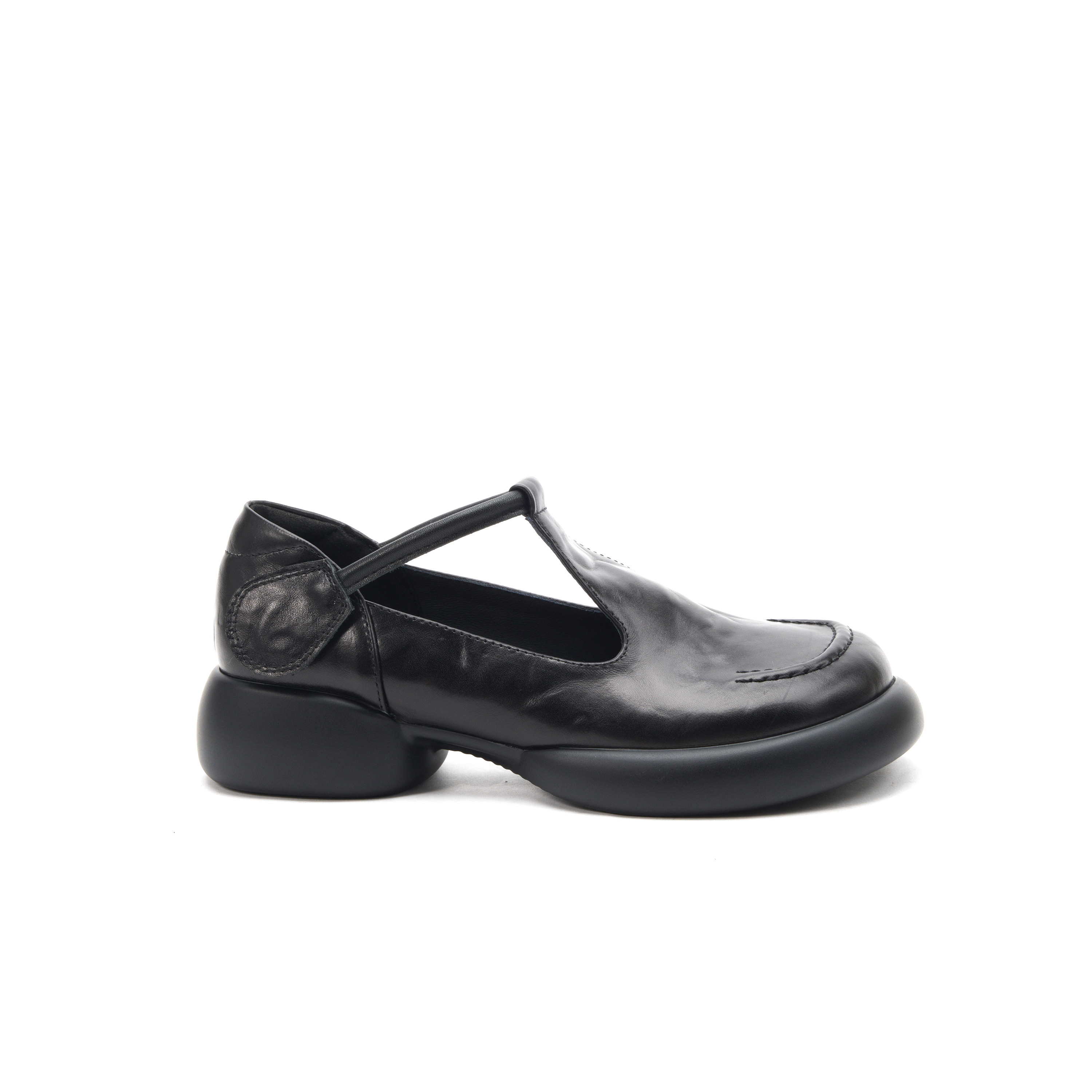 粗跟丁字式扣带玛丽珍鞋圆头单鞋低跟英伦风皮鞋HM89961