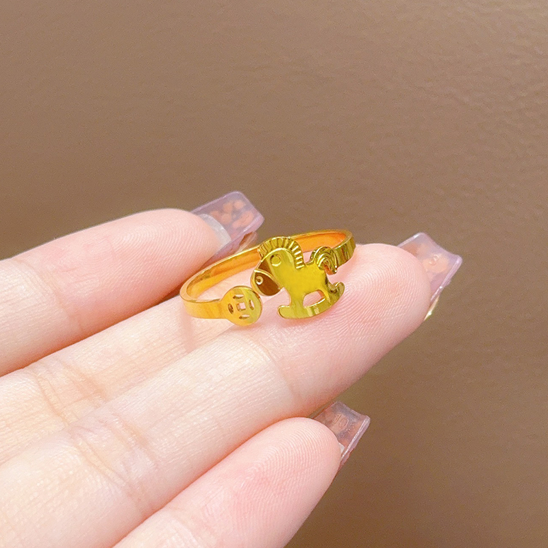 钛钢戒指 新款小马铜钱戒指轻奢小众时尚高级感ins气质闺蜜指环