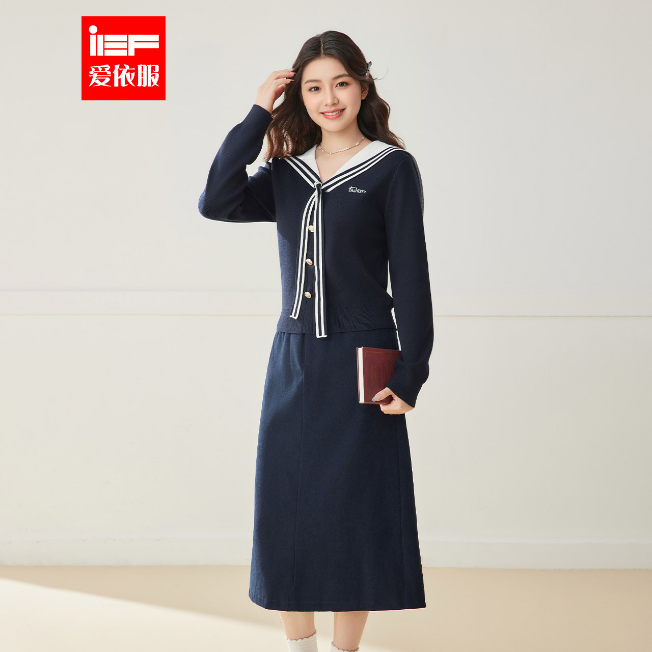 IEF/爱依服【微胖】大码女装2025秋季新款韩版休闲文艺风上下套裙